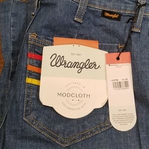 Wrangler x Modcloth Retro Flar Jeans - NWT